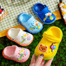 Sandália Infantil crocks antiderrapante, cores lidas.